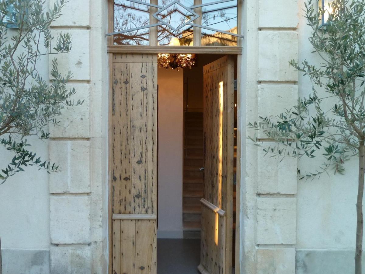 La Maison Saint Jean Boulbon Bagian luar foto